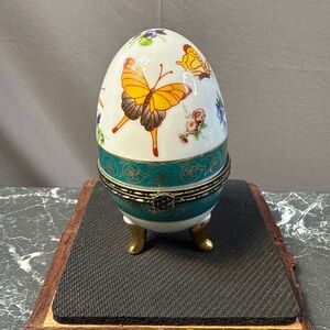 Vintage Porcelain Egg Hand Painted Butterfly Art Footed Trinket Box 4”